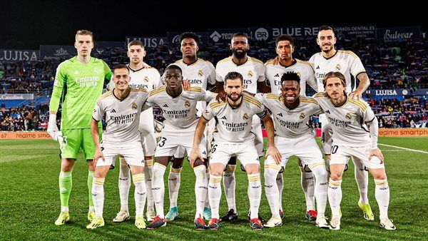 مباراة بين ريال مدريد وقادش في الدوري الإسباني